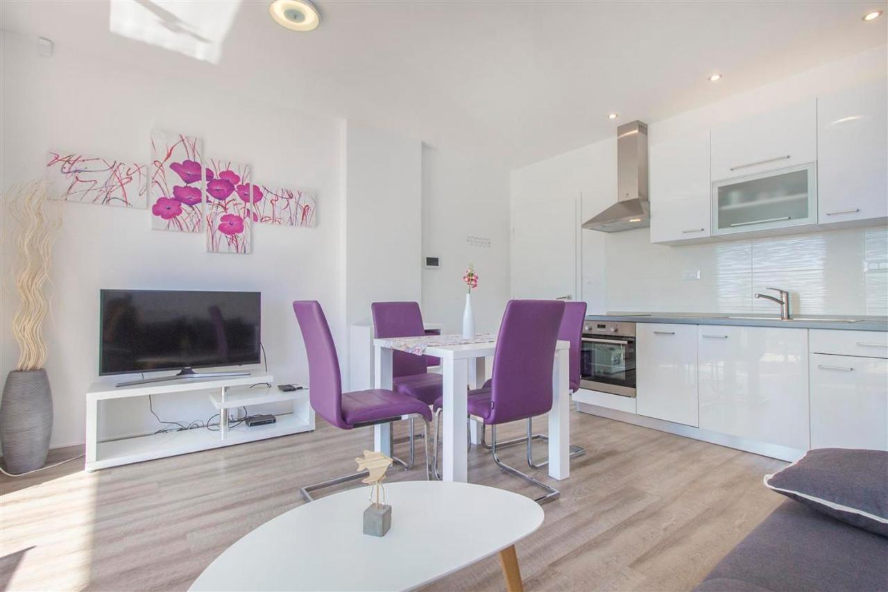 Villa Top Of Murter, One Bedroom Apartment Εξωτερικό φωτογραφία