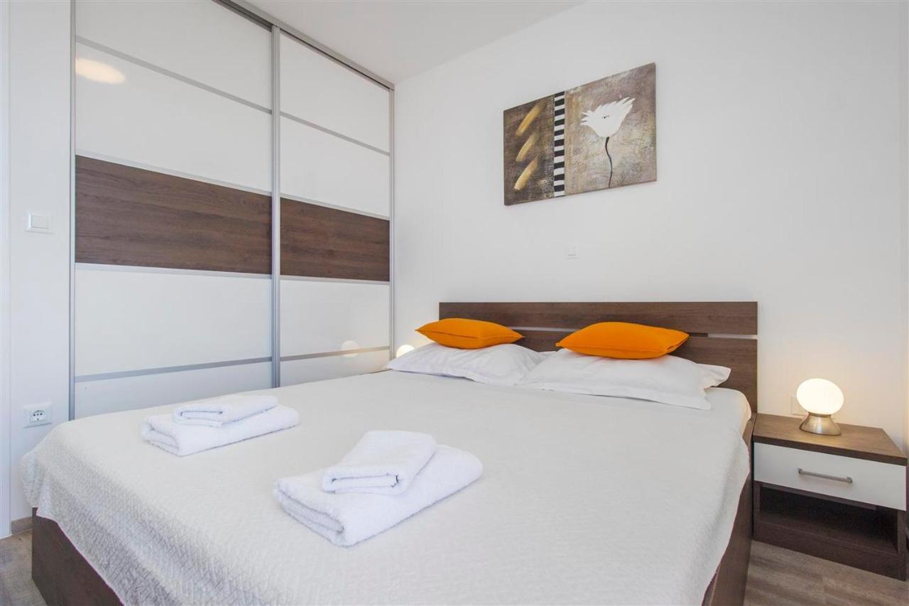 Villa Top Of Murter, One Bedroom Apartment Εξωτερικό φωτογραφία